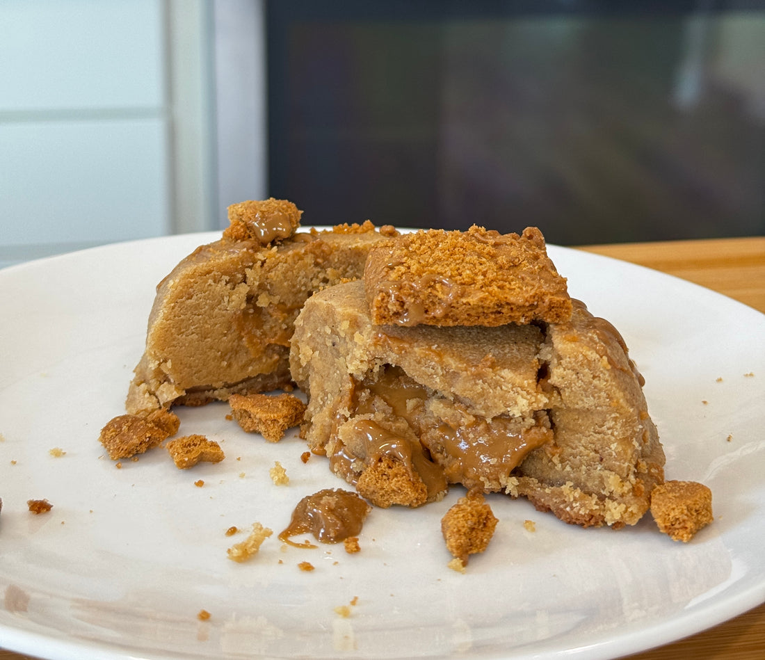 Stuffed Biscoff Butter Lava Cookies